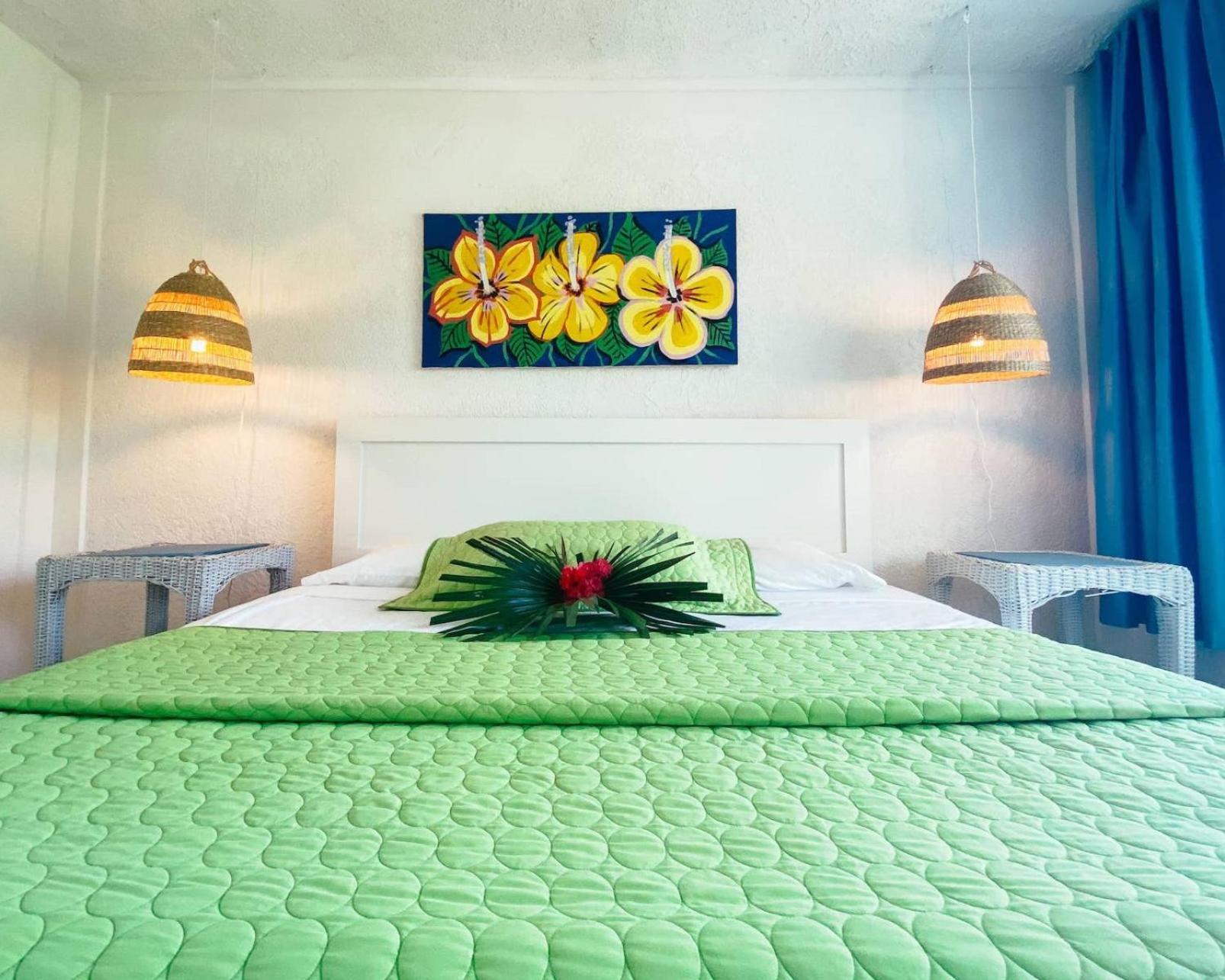 Greenwood Beach Resort Bailey Town  Экстерьер фото